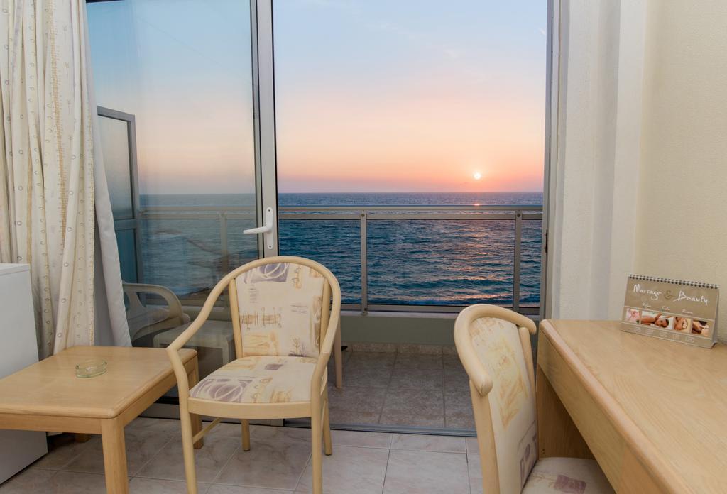 Hotel Riviera 4*