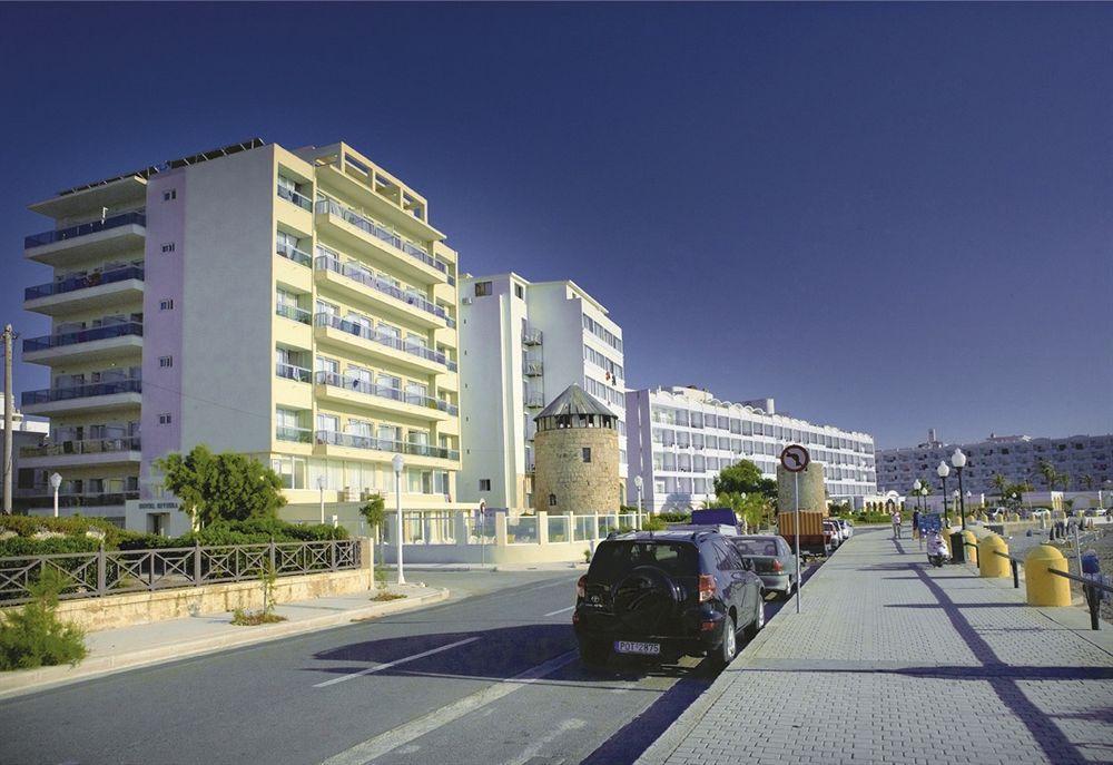 Riviera 4*
