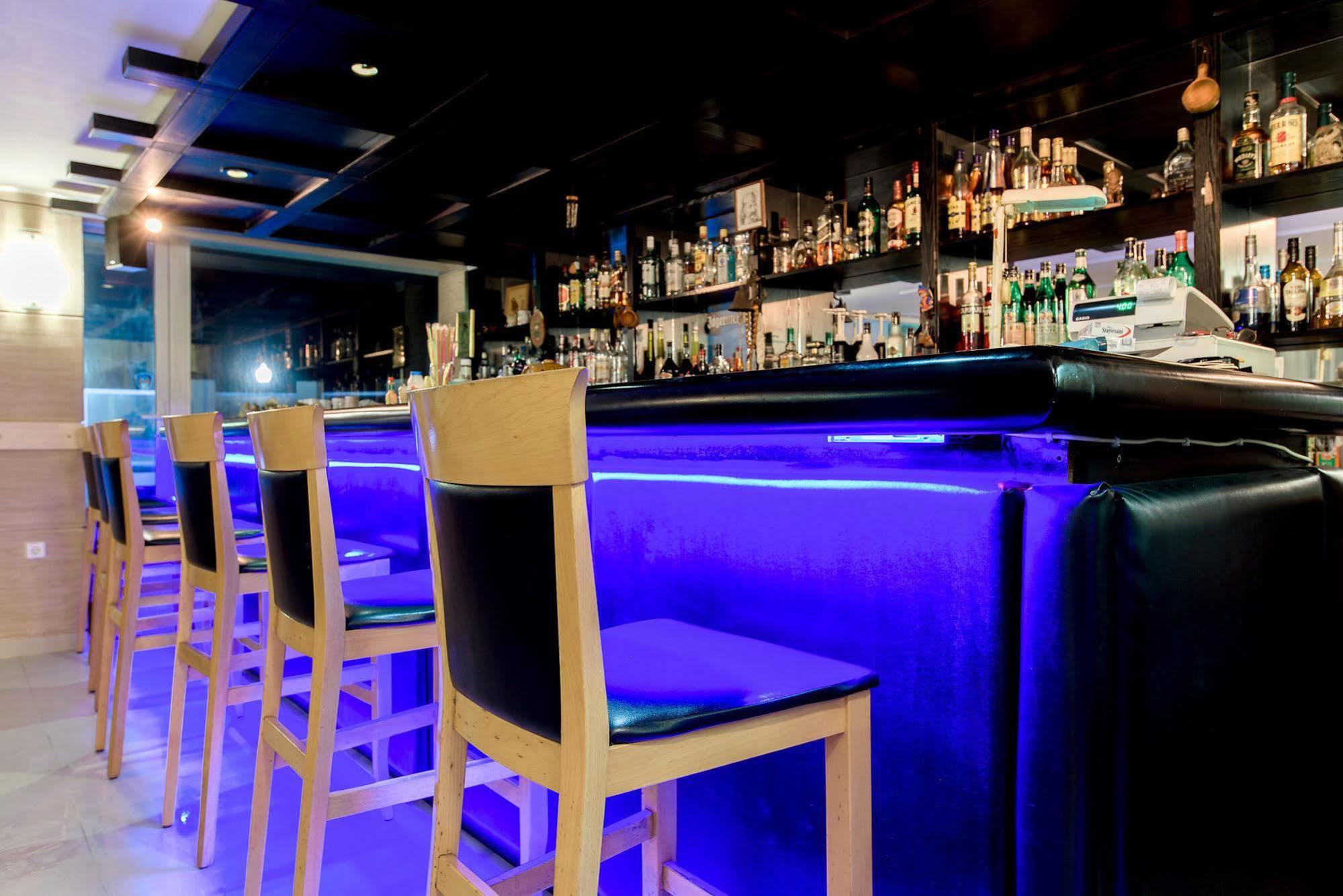 Riviera Hotel