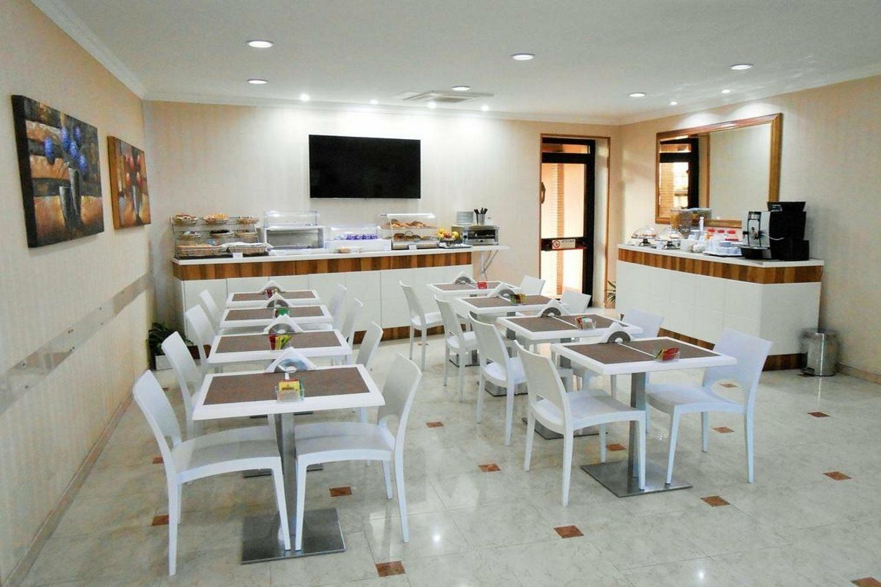 Hotel Riviera Rhodes City