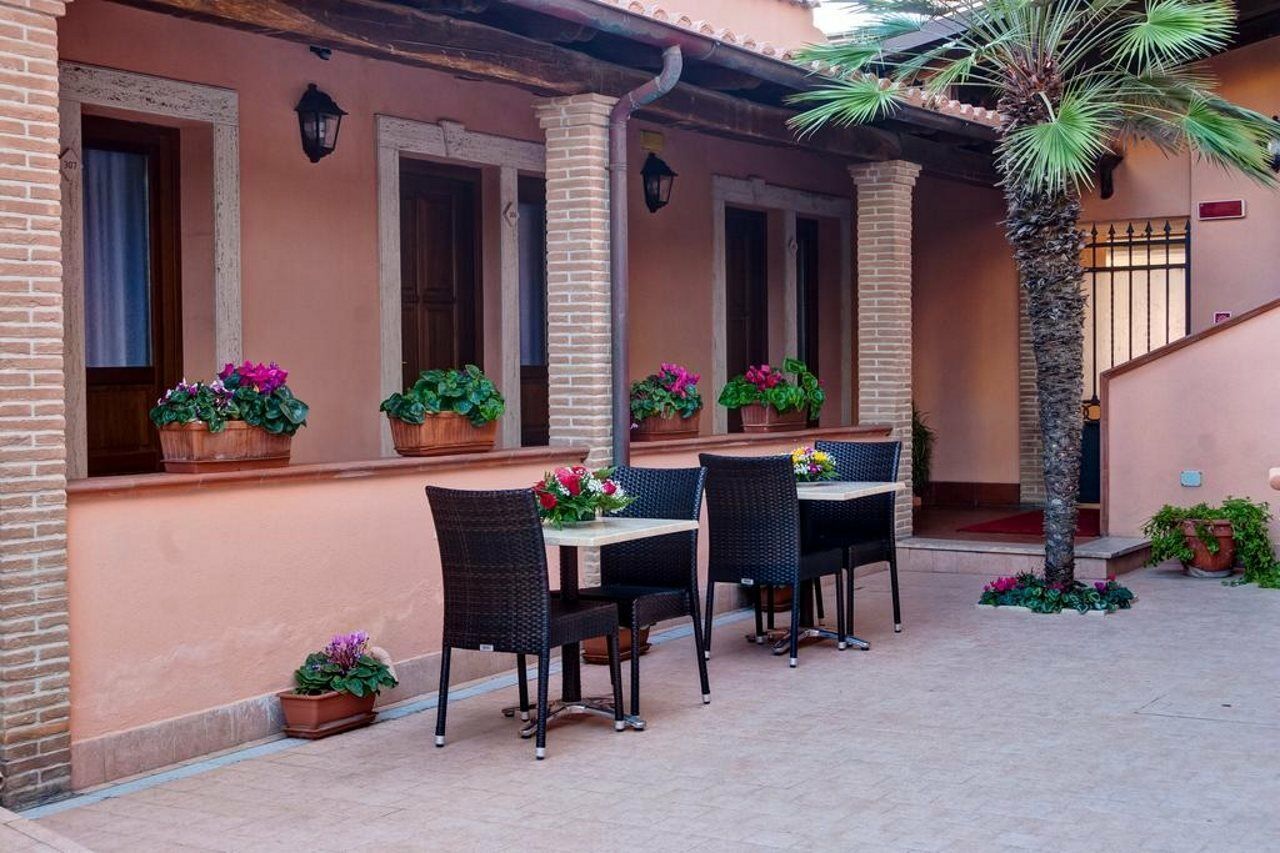 Riviera 4*